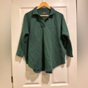 Pomander Place Forest Green Top